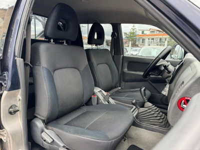 Mitsubishi L200 2.5 TD cat 4WD Double Cab Intense (10)