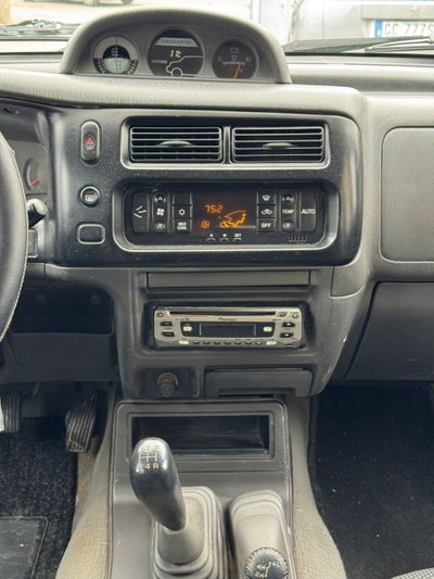 Mitsubishi L200 2.5 TD cat 4WD Double Cab Intense (13)