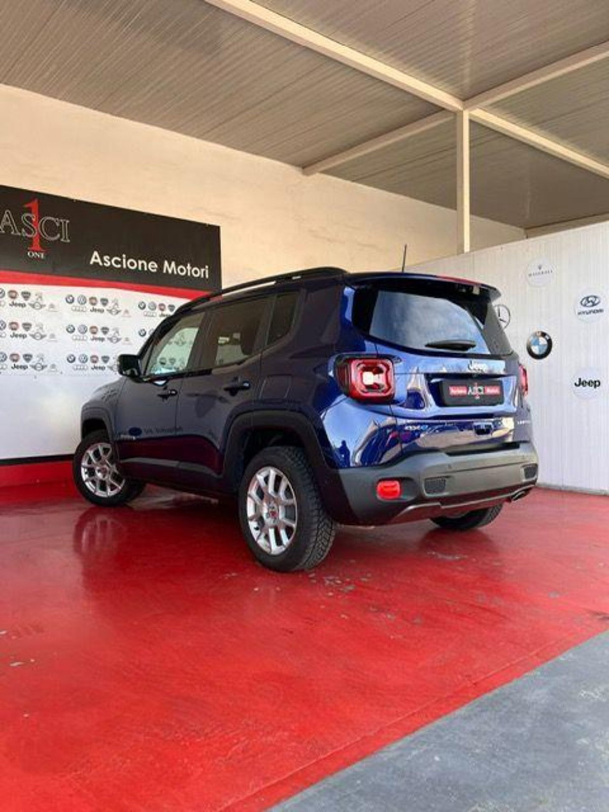 Jeep Renegade 1.3 T4 190CV PHEV 4xe AT6 Limited (4)