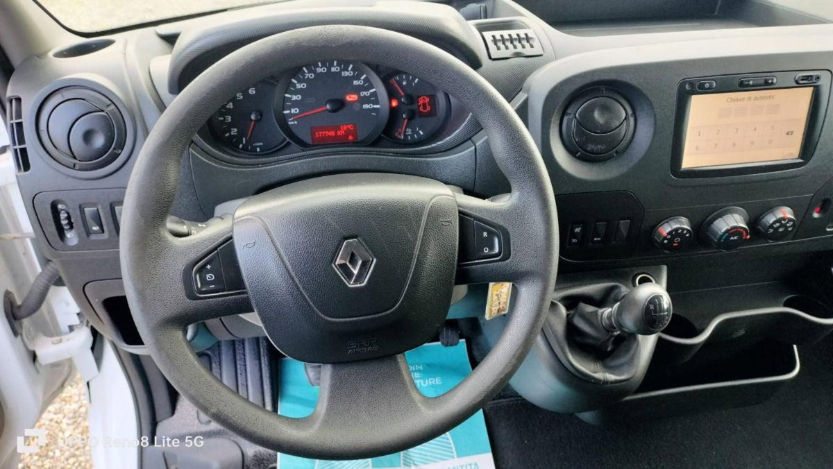 Renault Master Furgone Prop. 130.35 3.0 dCi PL Furgone Ice (12)