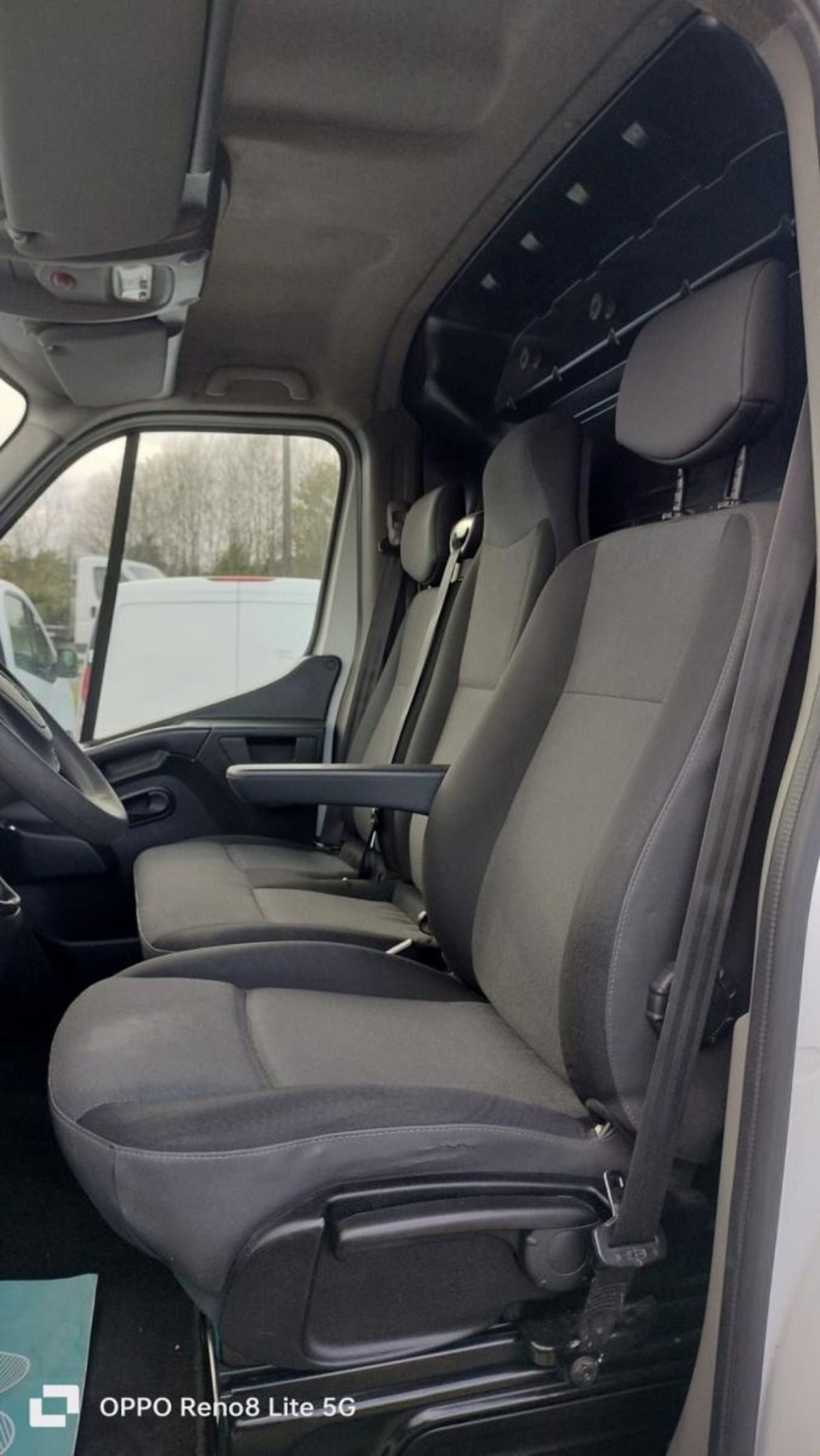 Renault Master Furgone Prop. 130.35 3.0 dCi PL Furgone Ice (9)