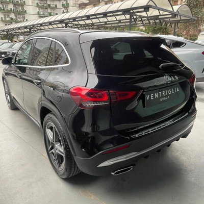 Mercedes-Benz GLA SUV 180 d Automatic Premium (3)