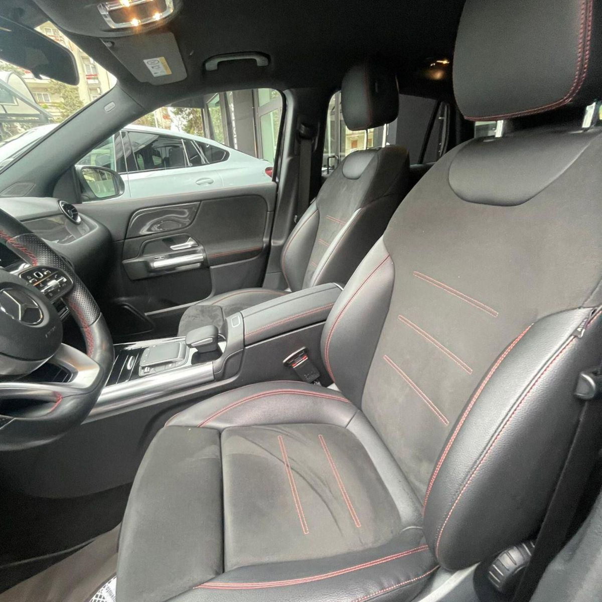 Mercedes-Benz GLA SUV 180 d Automatic Premium (6)