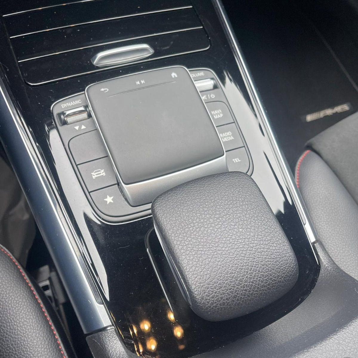 Mercedes-Benz GLA SUV 180 d Automatic Premium (8)