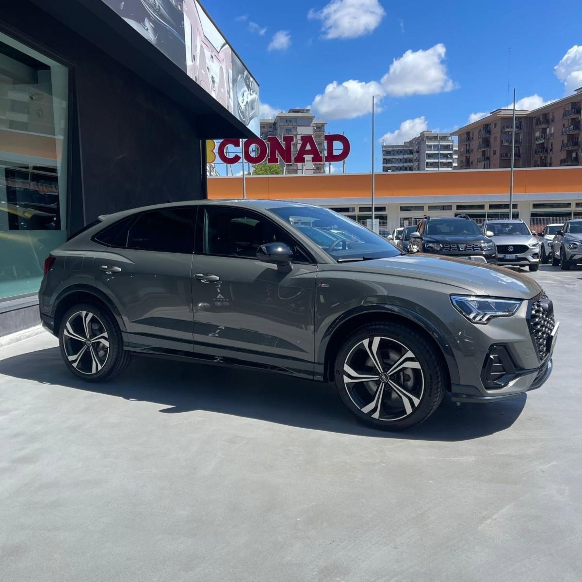 Audi Q3 Sportback 40 TDI quattro S tronic Business Plus (15)
