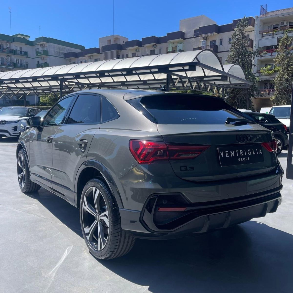 Audi Q3 Sportback 40 TDI quattro S tronic Business Plus (3)