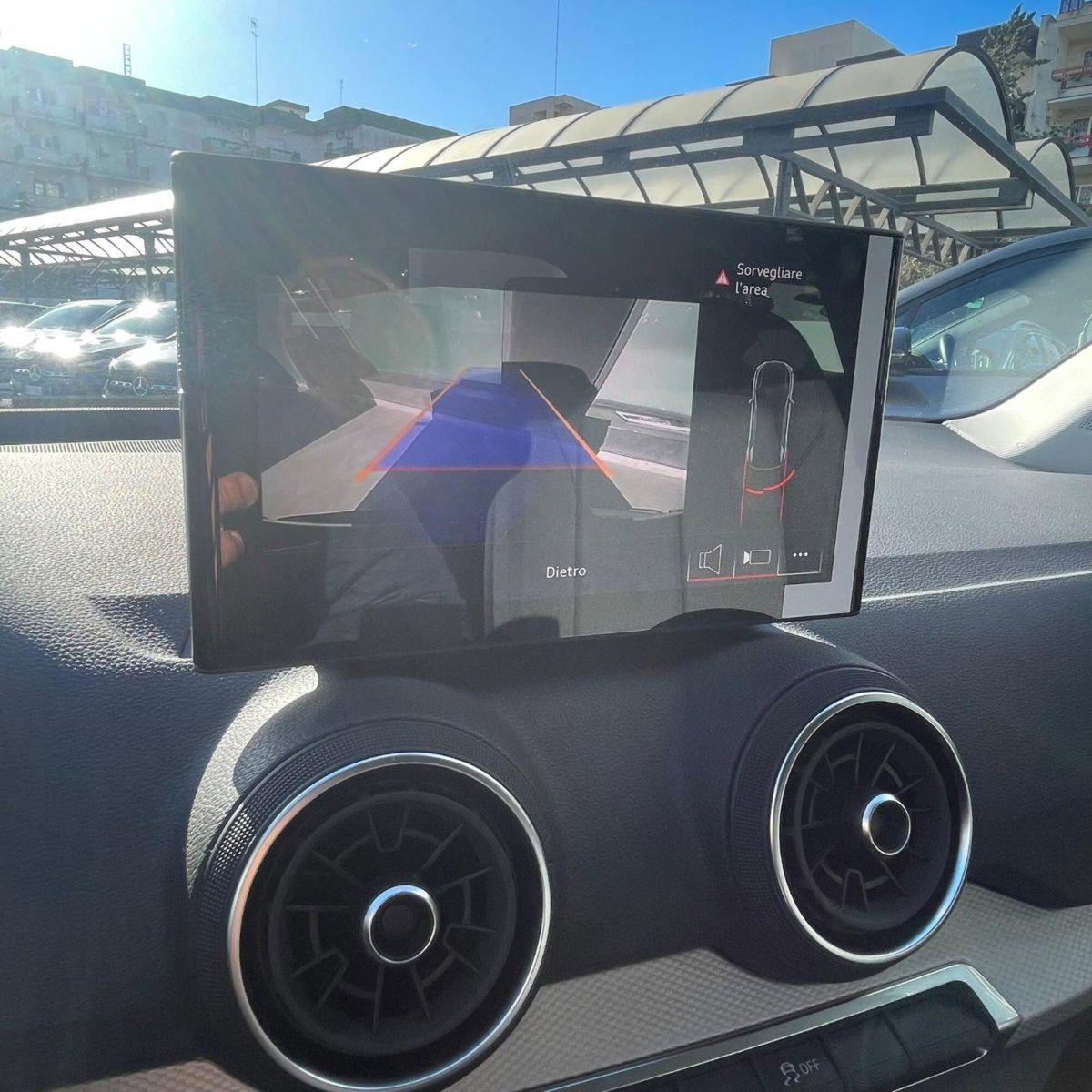 Audi Q2 Q2 35 TDI S tronic Business (9)