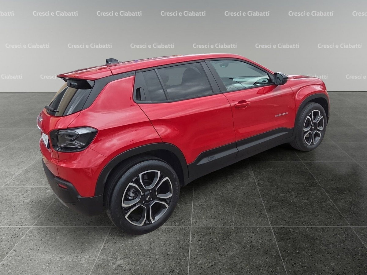 Jeep Avenger 1.2 turbo e-hybrid mhev Summit fwd 110cv edct6 (3)