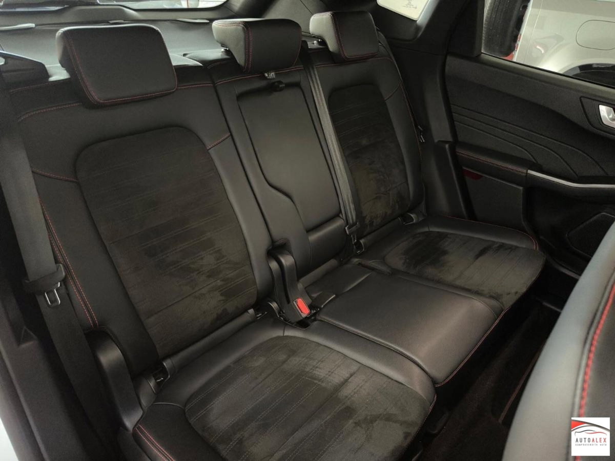 Ford Kuga 2.0 EcoBlue 120 CV aut. 2WD ST-Line X (14)