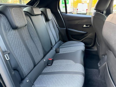 Peugeot 208 PureTech 100 Stop&Start 5 porte Allure (10)