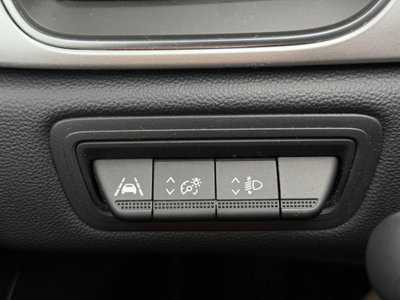 Renault Captur Full Hybrid E-Tech 145 CV Evolution (19)