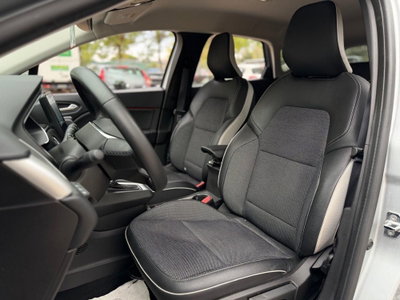 Renault Captur Full Hybrid E-Tech 145 CV Evolution (8)