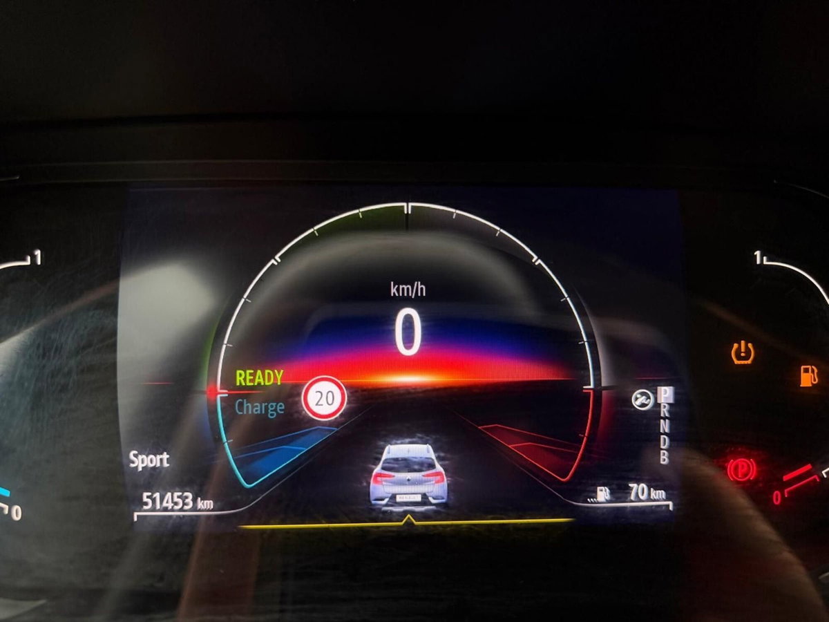 Renault Captur Full Hybrid E-Tech 145 CV Evolution (9)