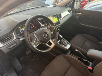 Renault Captur 1.6 full hybrid Techno 145cv auto (7)