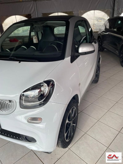 smart Fortwo 70 1.0 twinamic Urban (3)
