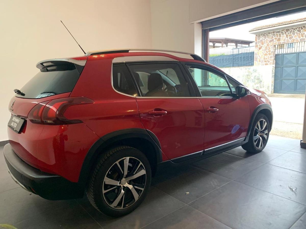 Peugeot 2008 100 S&S Allure (4)