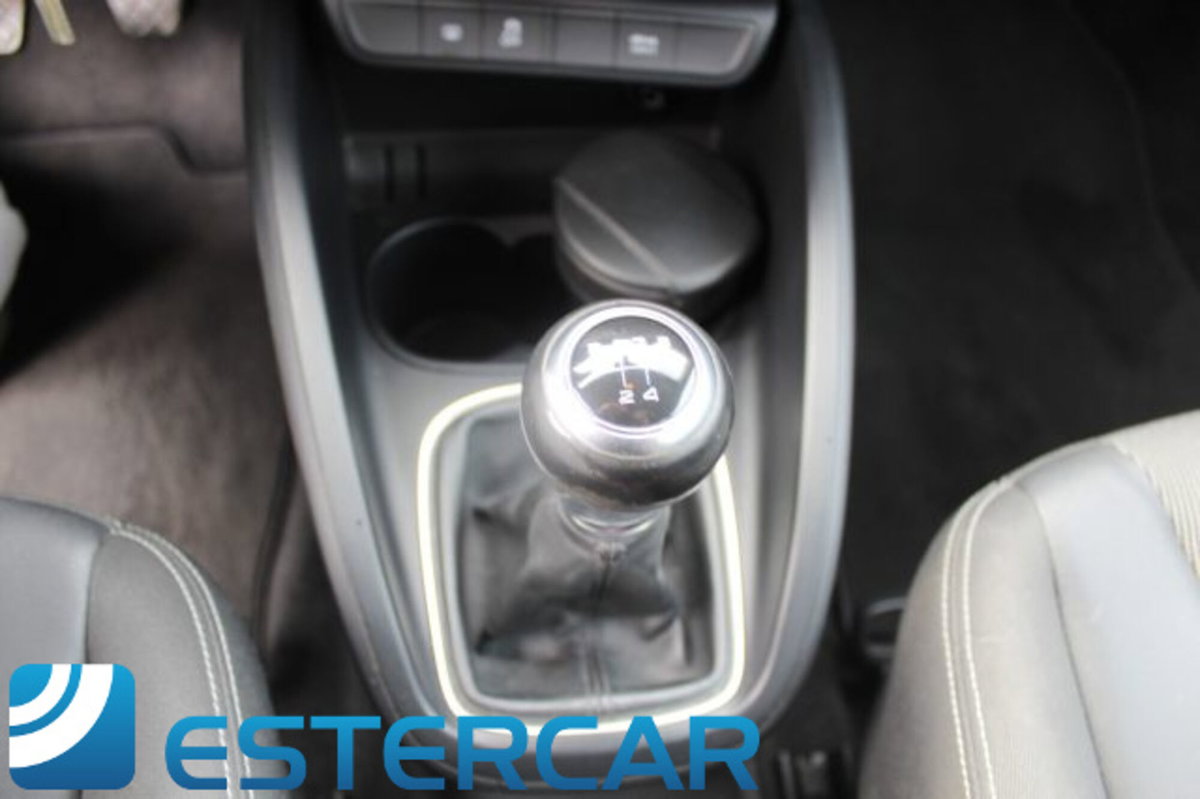 Audi A1 Sportback 1.6 TDI 116 CV Sport (18)