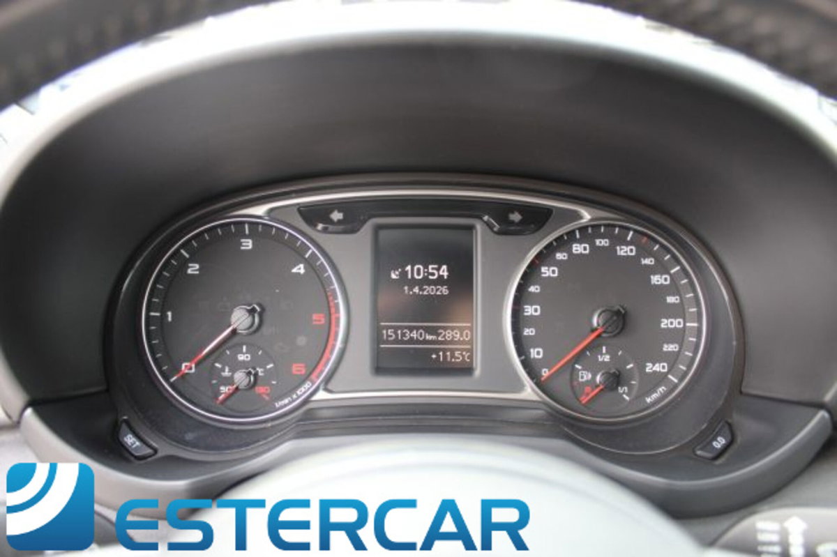Audi A1 Sportback 1.6 TDI 116 CV Sport (19)