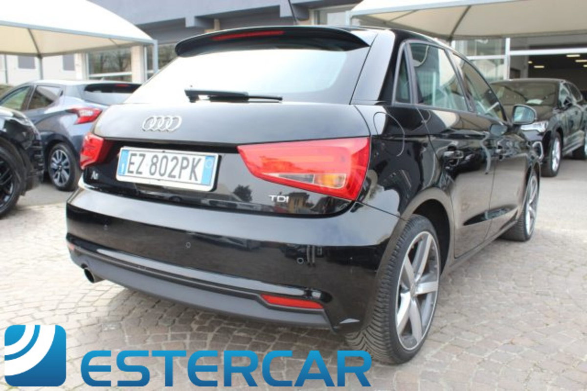 Audi A1 Sportback 1.6 TDI 116 CV Sport (2)