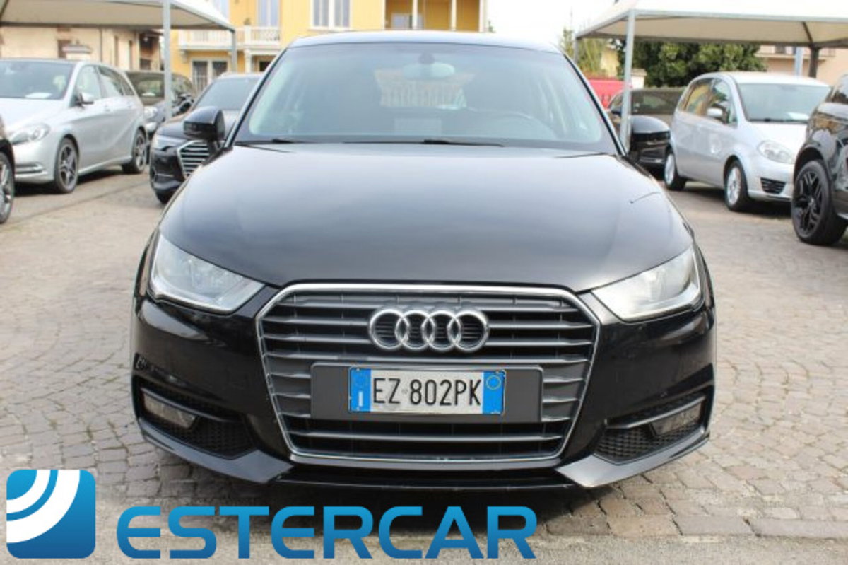 Audi A1 Sportback 1.6 TDI 116 CV Sport (5)