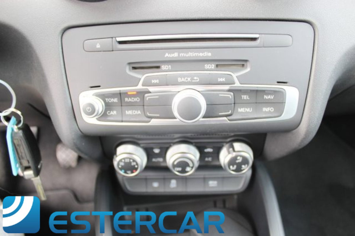 Audi A1 Sportback 1.6 TDI 116 CV Sport (6)