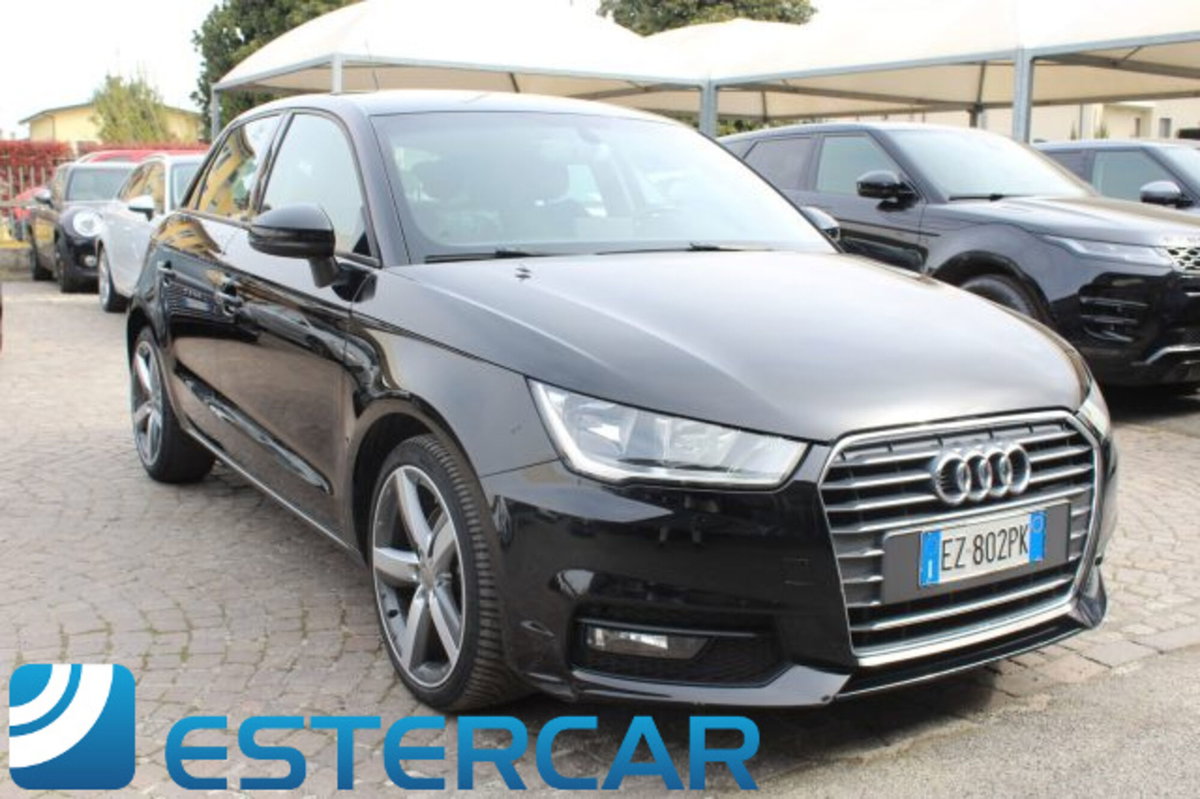 Audi A1 Sportback 1.6 TDI 116 CV Sport (7)