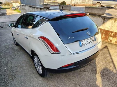 Lancia Delta 1.6 MJT DPF Selectronic Platinum (2)