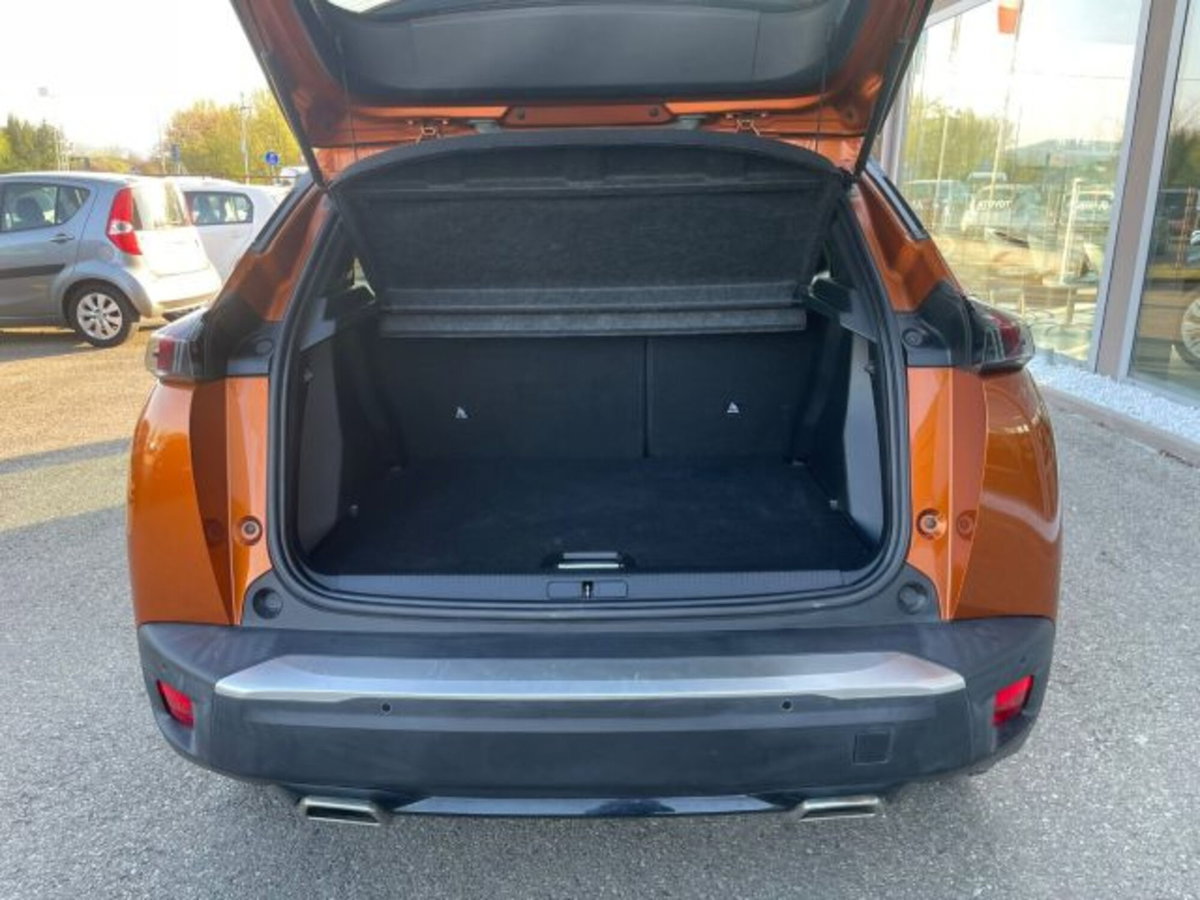 Peugeot 2008 PureTech 130 S&S Allure (10)