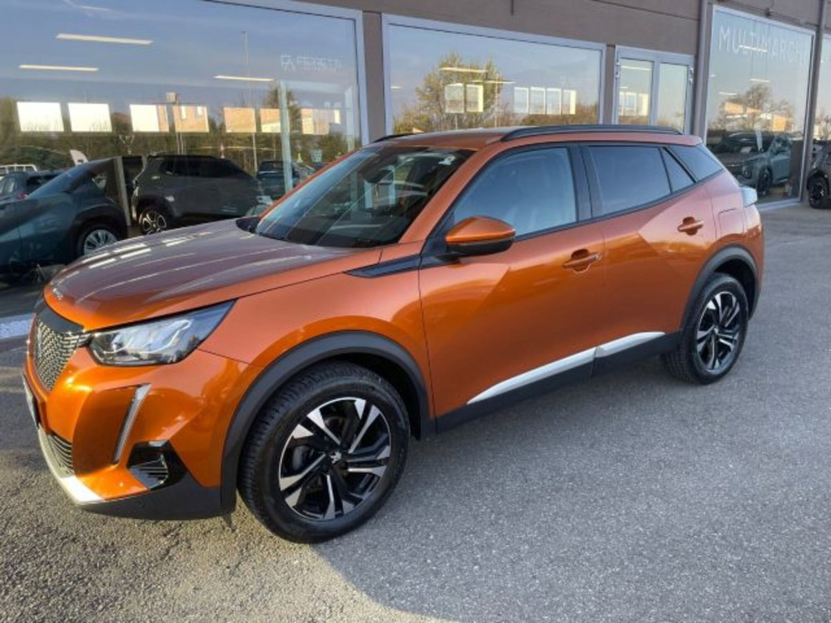 Peugeot 2008 PureTech 130 S&S Allure (3)