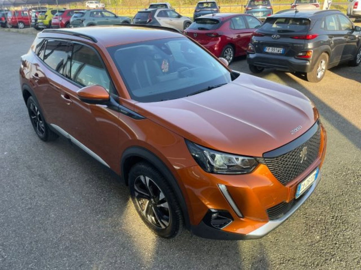 Peugeot 2008 PureTech 130 S&S Allure (6)
