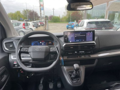 Toyota Proace Verso Verso 2.0D 150 CV L1 D Executive (13)