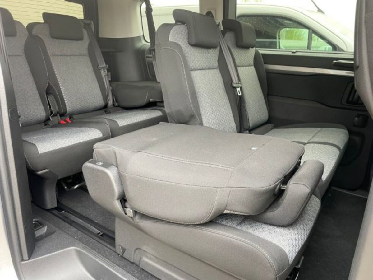 Toyota Proace Verso Verso 2.0D 150 CV L1 D Executive (17)