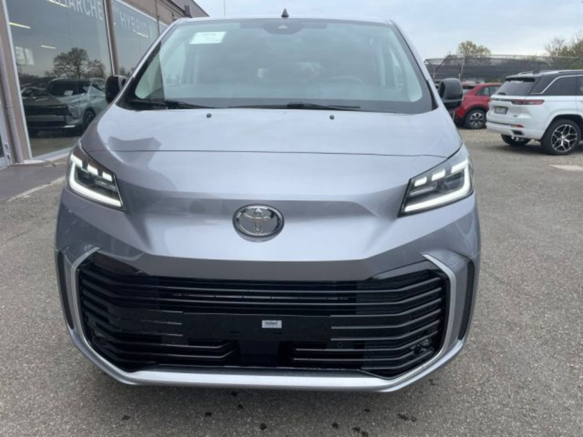 Toyota Proace Verso Verso 2.0D 150 CV L1 D Executive (4)