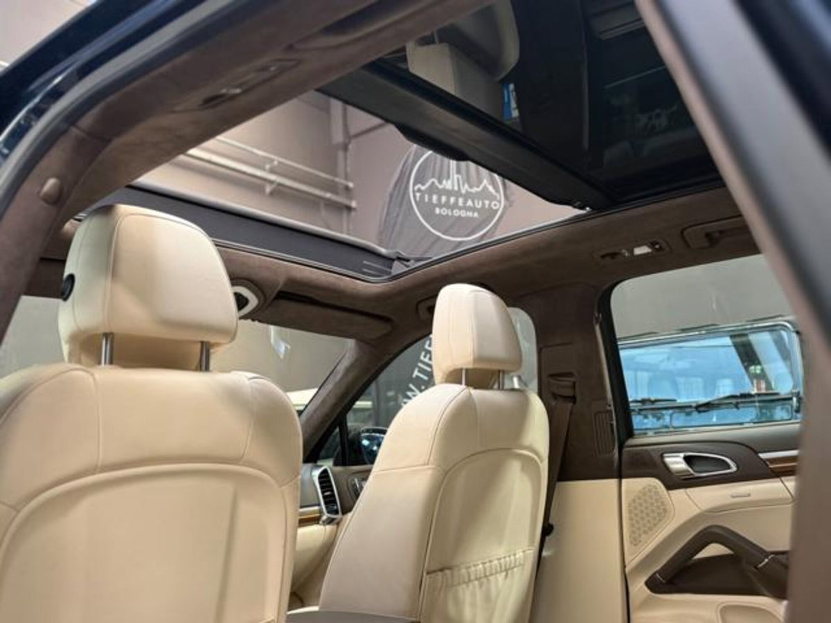 Porsche Cayenne 4.8 GTS (13)