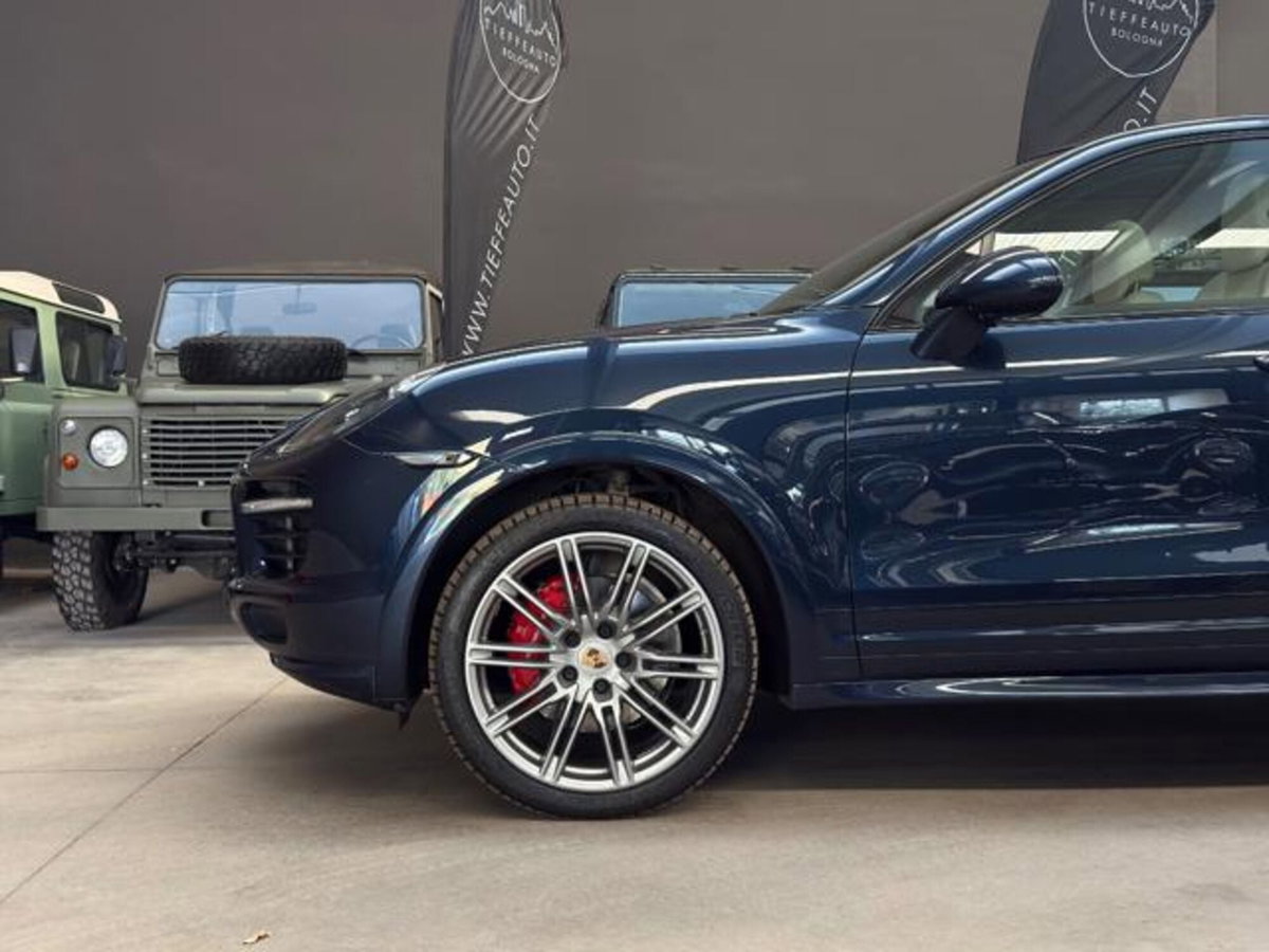 Porsche Cayenne 4.8 GTS (7)