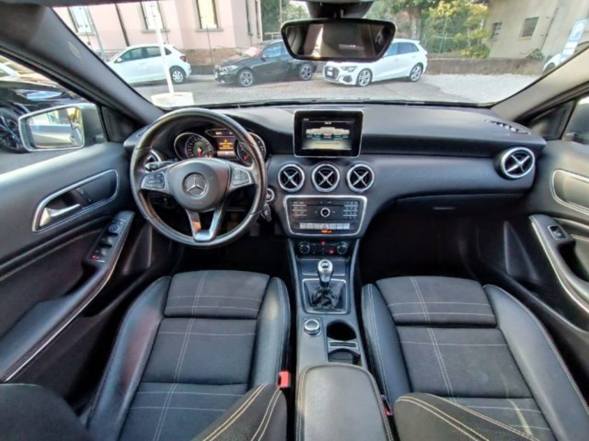 Mercedes-Benz Classe A 180 CDI Sport (11)
