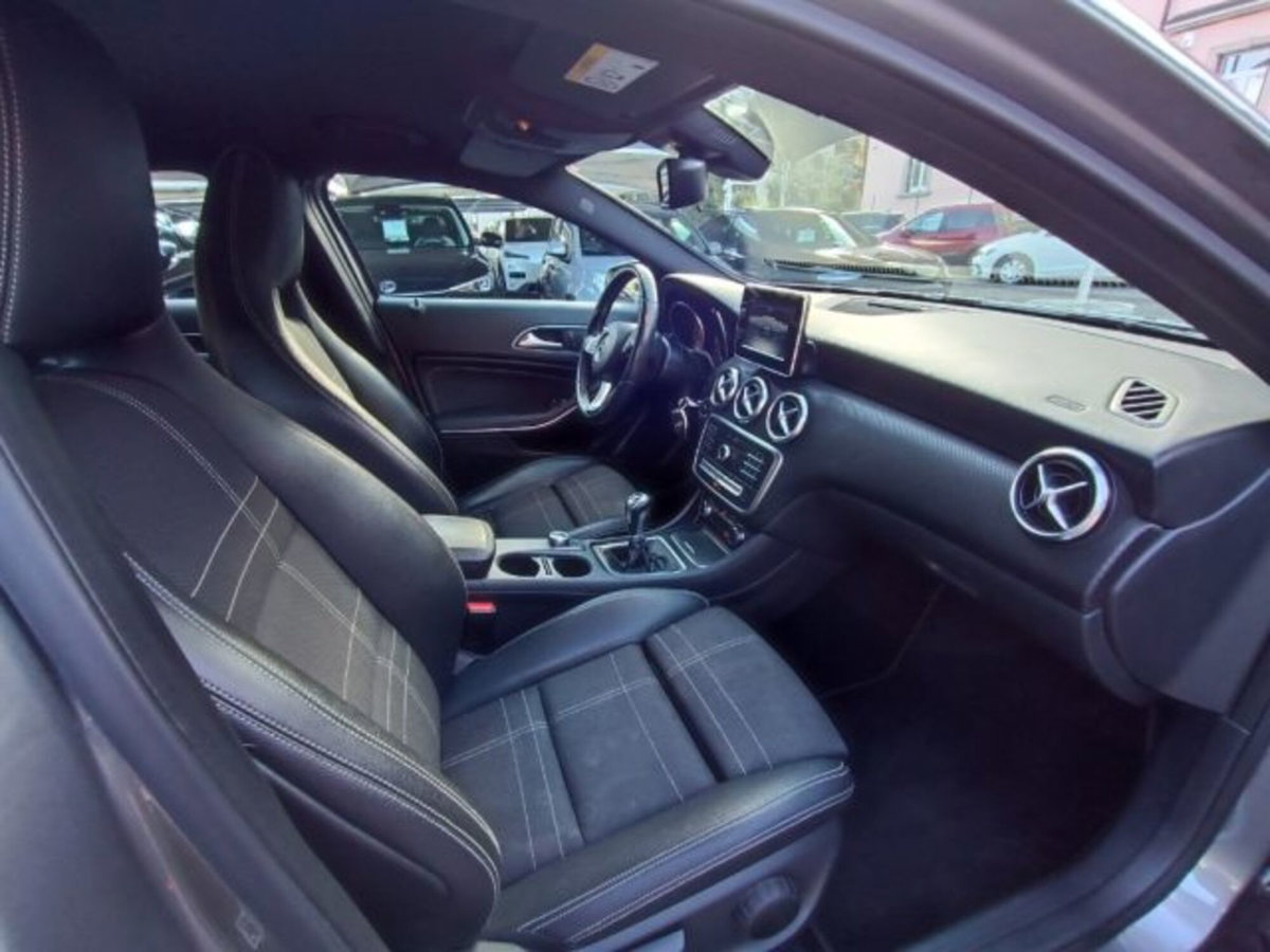 Mercedes-Benz Classe A 180 CDI Sport (12)