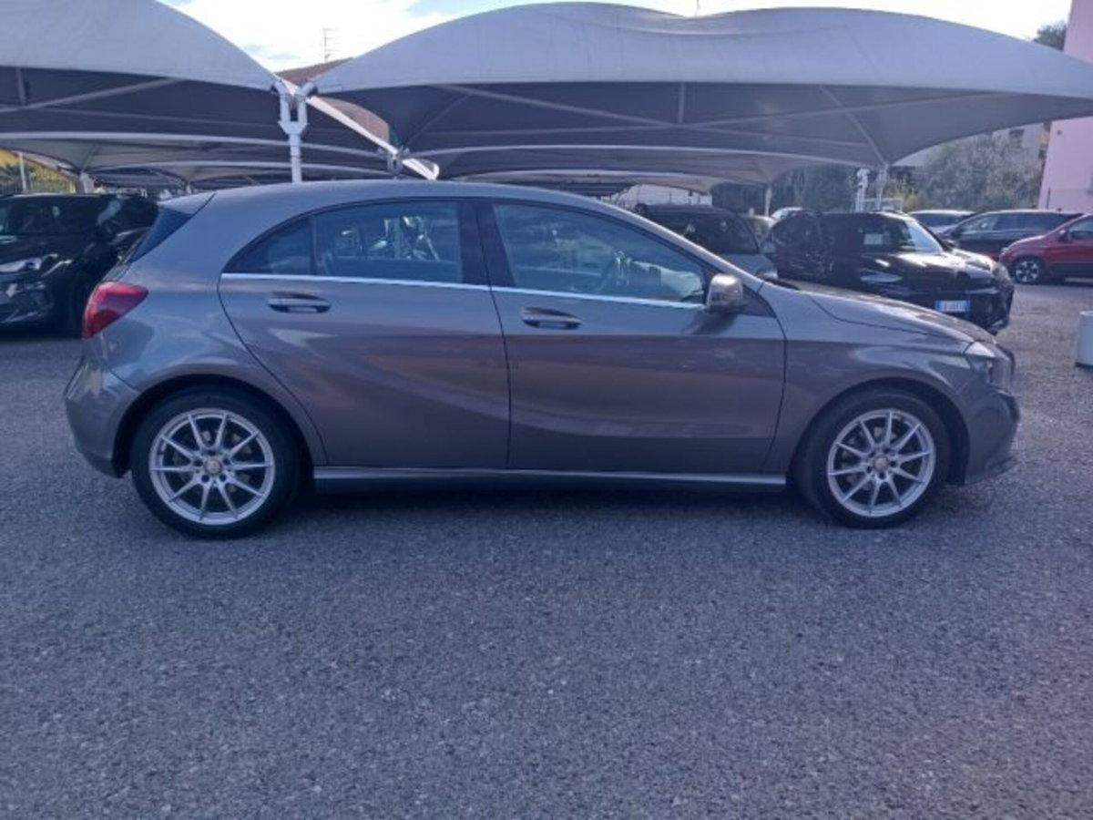 Mercedes-Benz Classe A 180 CDI Sport (8)