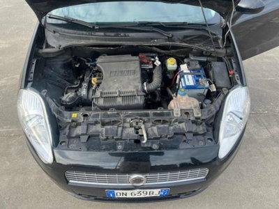 Fiat Grande Punto 1.4 Starjet 16V 3 porte Emotion (11)