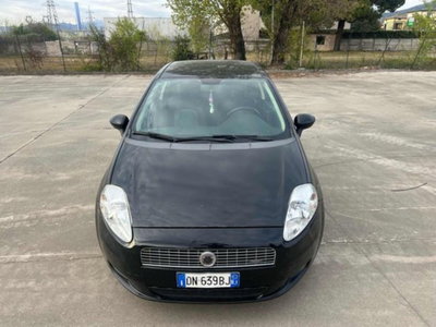 Fiat Grande Punto 1.4 Starjet 16V 3 porte Emotion (2)