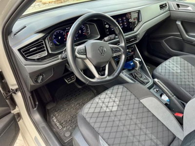 Volkswagen Taigo 1.0 TSI 110 CV DSG R-Line (10)