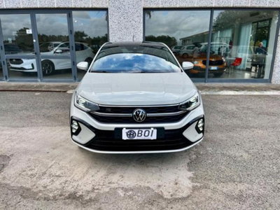 Volkswagen Taigo 1.0 TSI 110 CV DSG R-Line (2)