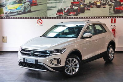 Volkswagen T-Roc 2.0 TDI SCR 150 CV DSG Style BlueMotion Technology usata