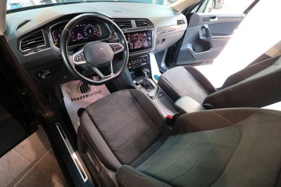 Volkswagen Tiguan 2.0 TDI 150 CV SCR DSG 4MOTION Elegance (14)