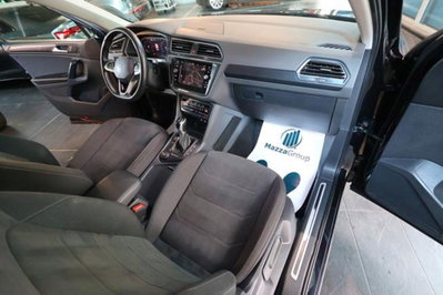 Volkswagen Tiguan 2.0 TDI 150 CV SCR DSG 4MOTION Elegance (16)