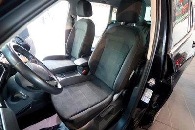 Volkswagen Tiguan 2.0 TDI 150 CV SCR DSG 4MOTION Elegance (18)