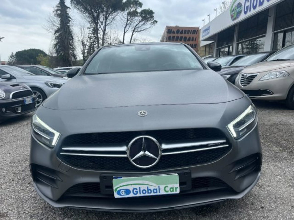 Mercedes-Benz Classe A Sedan 35 4Matic 4p. AMG (2)