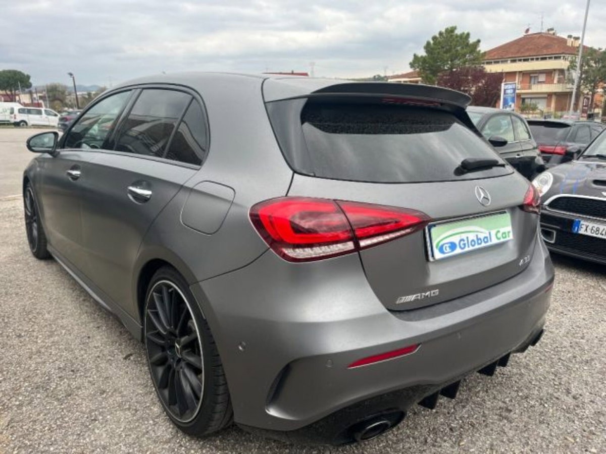 Mercedes-Benz Classe A Sedan 35 4Matic 4p. AMG (6)