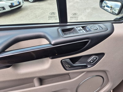 Ford Tourneo Custom 310 2.0 TDCi 170CV PC Titanium (9)