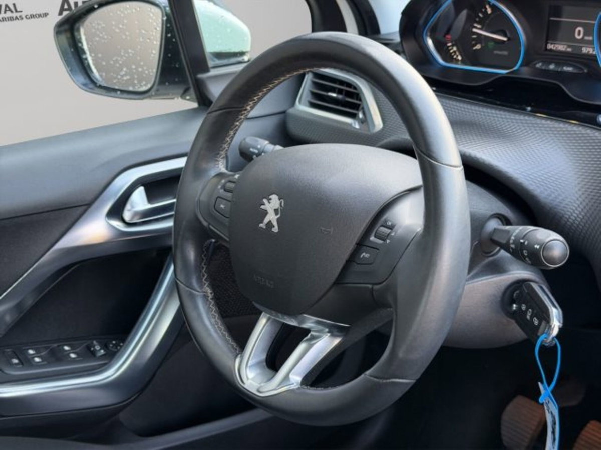Peugeot 2008 100 S&S Allure (11)